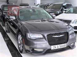 کرایسلەر 300